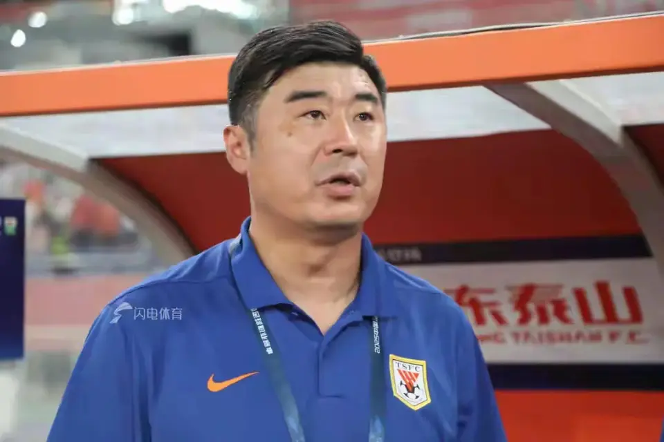 决球队防守, 明显 决球队防守, 明显