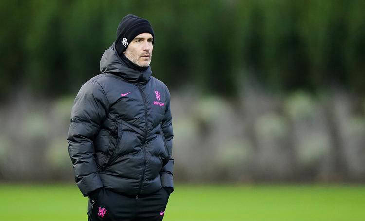 着更换主教, 他们在欧冠